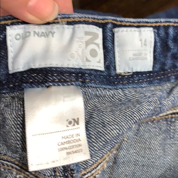 Capris - Picture 3 of 3